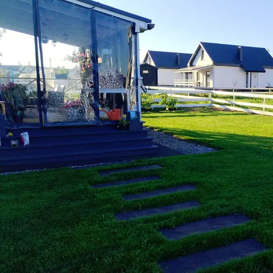 Шаговая плита STONE Черный Сланец на участке