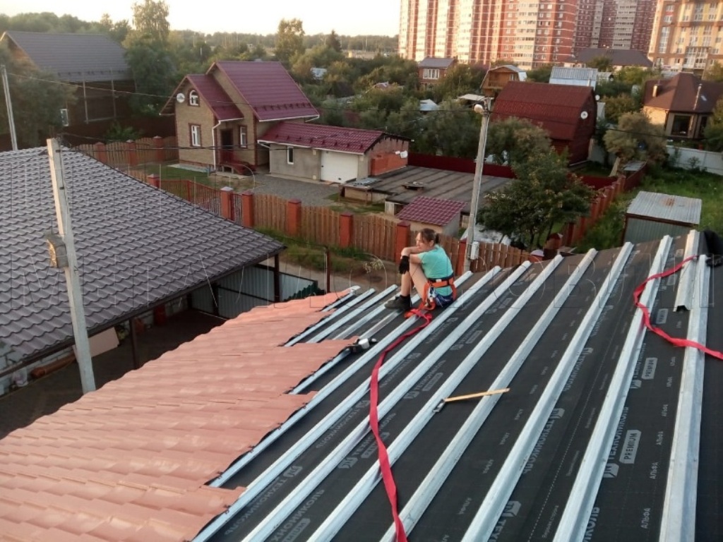 Металлочерепица Геркулес 8004 терракотовый Стальной Бархат от Центра Металлокровли в Петропавловске