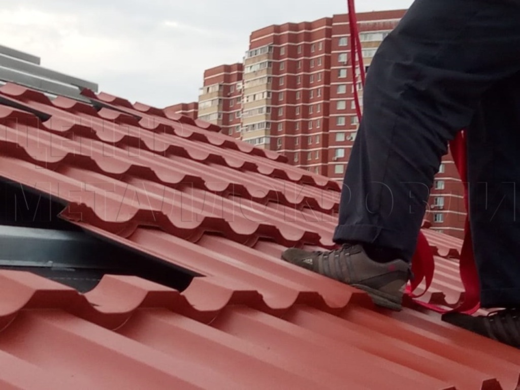 Металлочерепица Геркулес 8004 терракотовый Стальной Бархат от Центра Металлокровли в Петропавловске