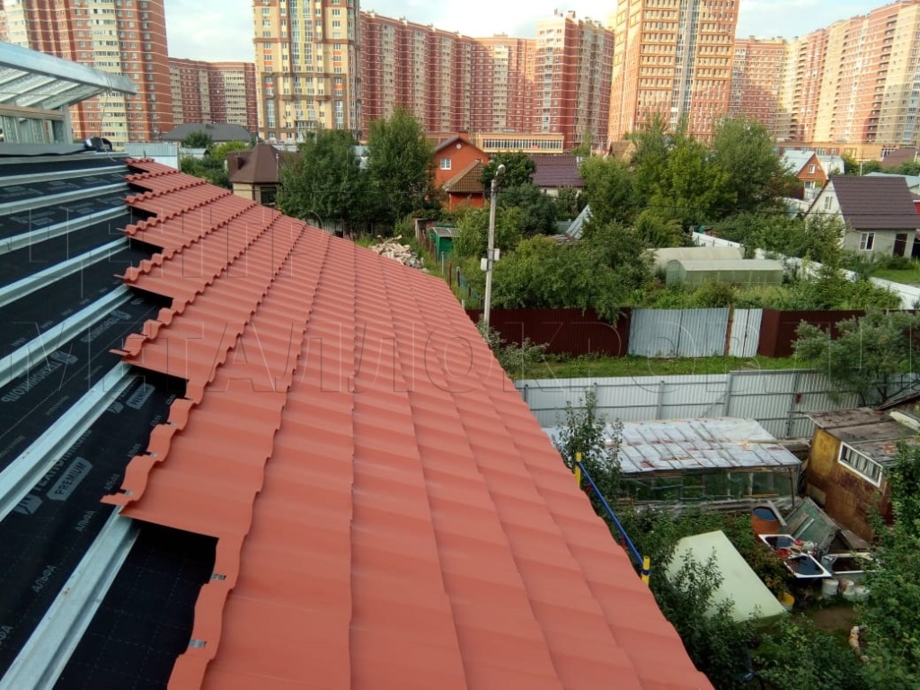 Металлочерепица Геркулес 8004 терракотовый Стальной Бархат от Центра Металокровли в Петропавловске